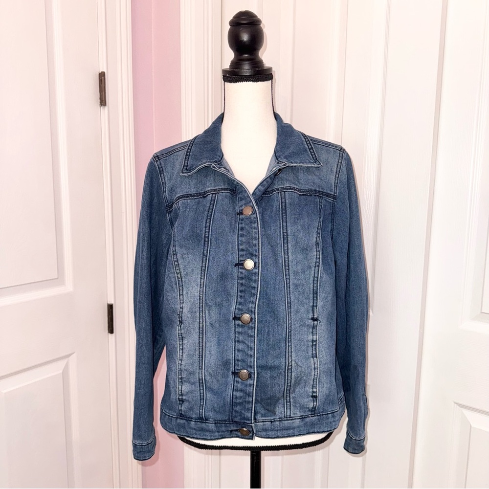 Christopher & Banks Petite Blue Button Down Denim Jacket PXL